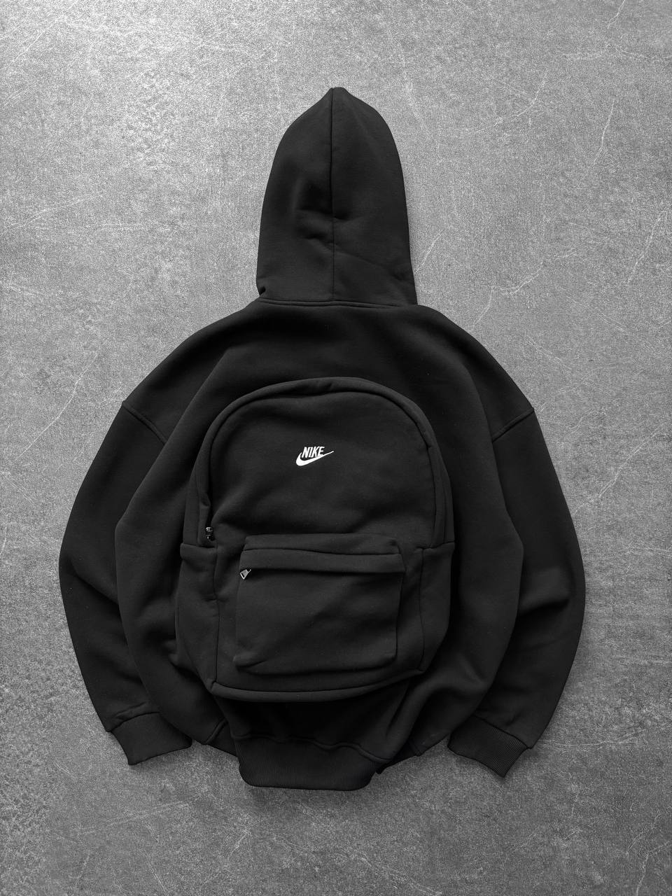 Çantalı Kapüşonlu Sweatshirt